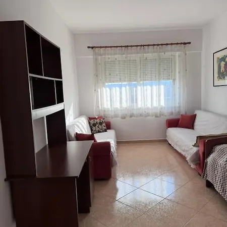 Spacious Urban In