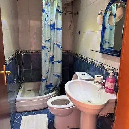 Apartman Spacious Urban In Tirana